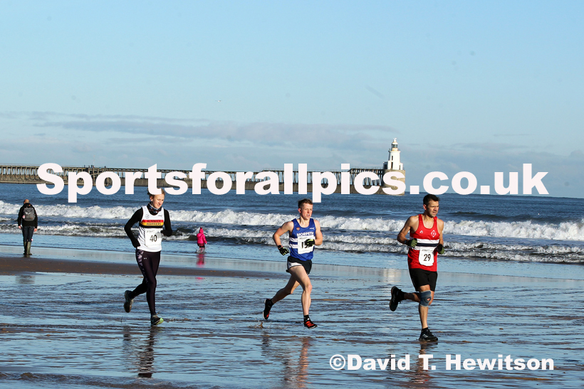 Blyth Sands Handicap Race.  Photo: David T. Hewitson/Sports for All Pics